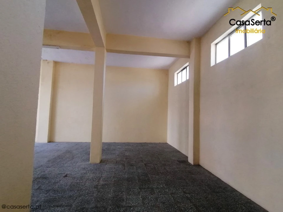 Loja para Arrendamento em Sertã Foto 4