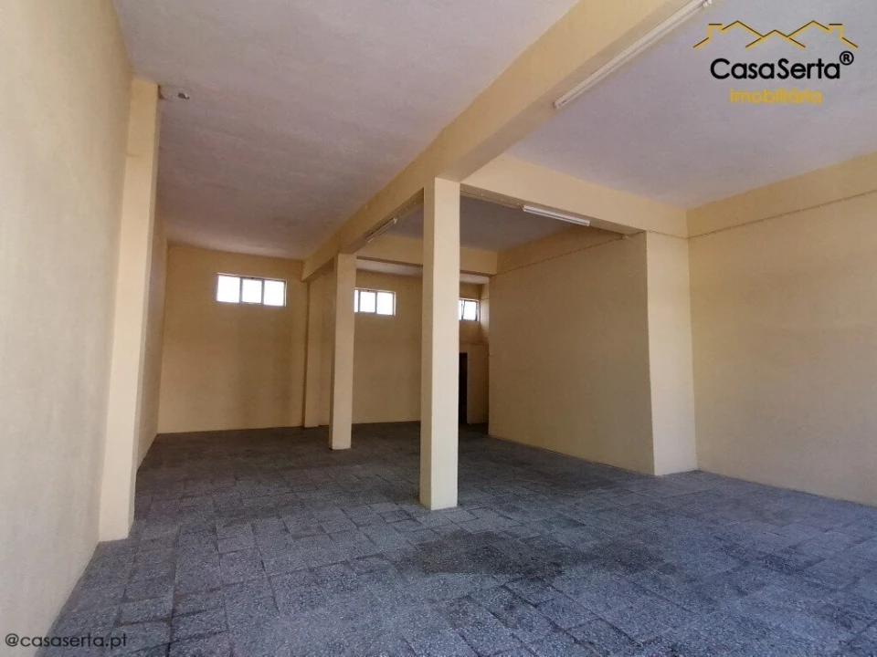 Loja para Arrendamento em Sertã Foto 3
