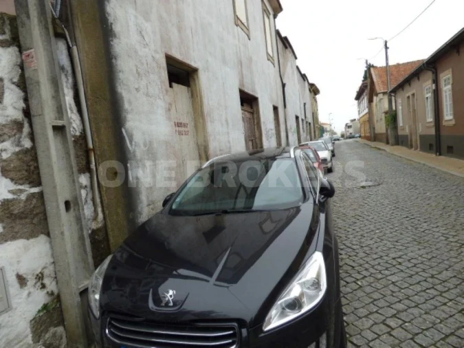 Prédio para Venda em Gulpilhares e Valadares Foto 5