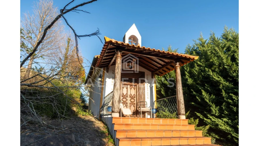 Moradia T4 para Venda em Santa Cruz/Trindade e Sanjurge Foto 25