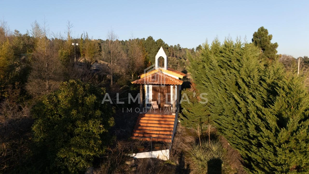 Moradia T4 para Venda em Santa Cruz/Trindade e Sanjurge Foto 34