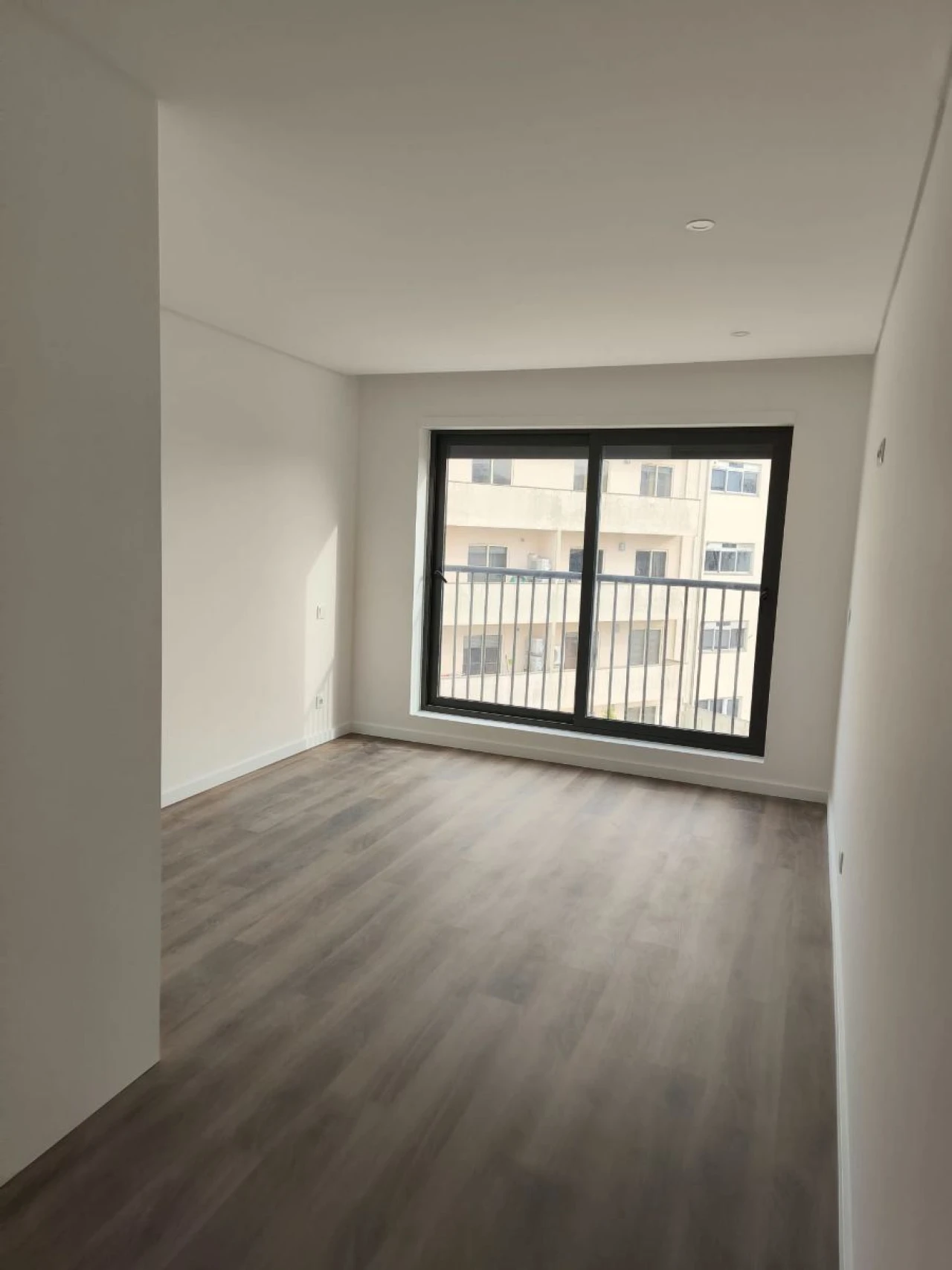 Apartamento T3 para Arrendamento em Silvares, Pias, Nogueira e Alvarenga Foto 5