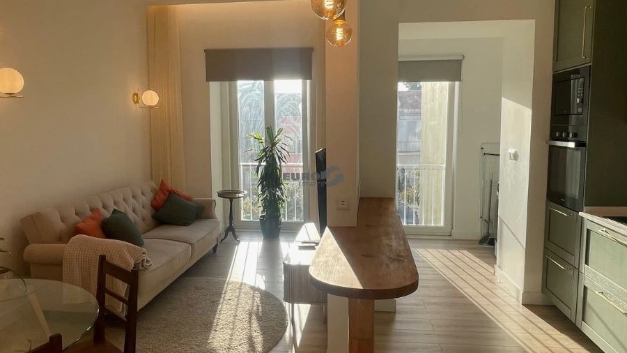 Apartamento T1 para Arrendamento em Alcantara