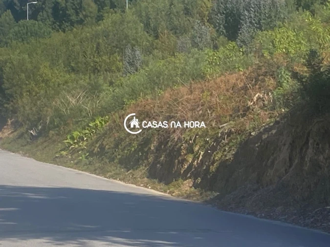 Terreno para Venda em Arcozelo Foto 9