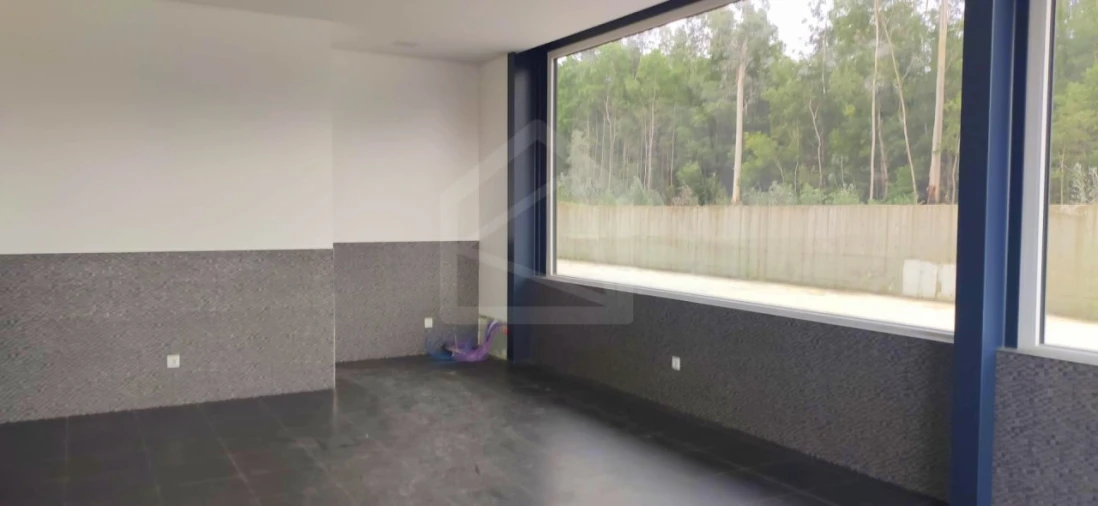 Armazém para Arrendamento em Lourosa Foto 12