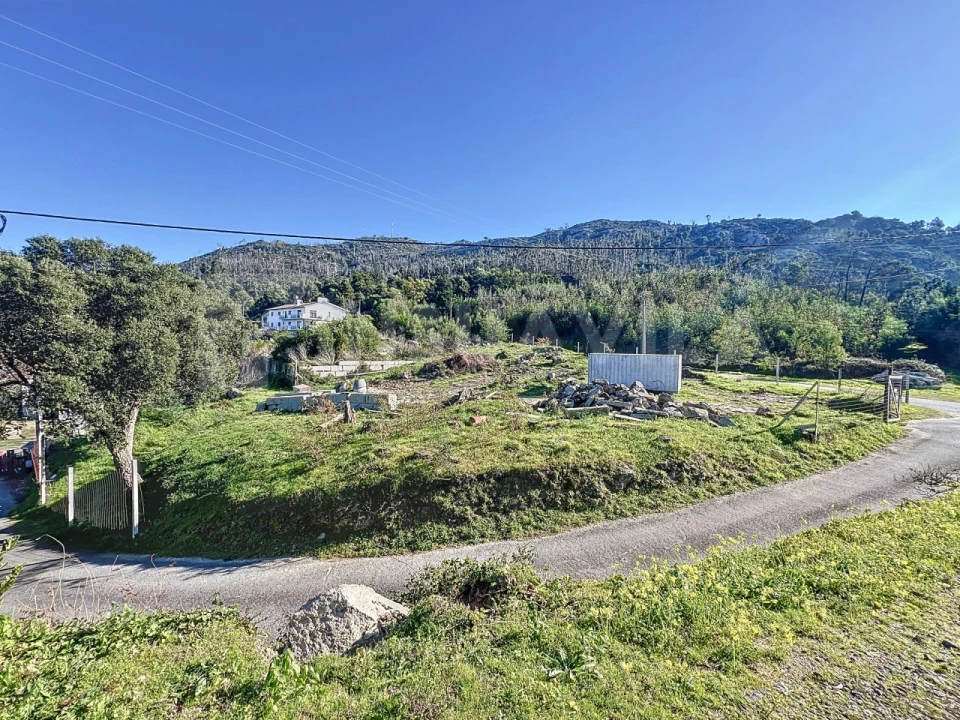 Terreno para Venda em Lanhelas Foto 9