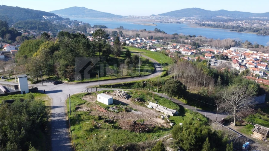 Terreno para Venda em Lanhelas Foto 6