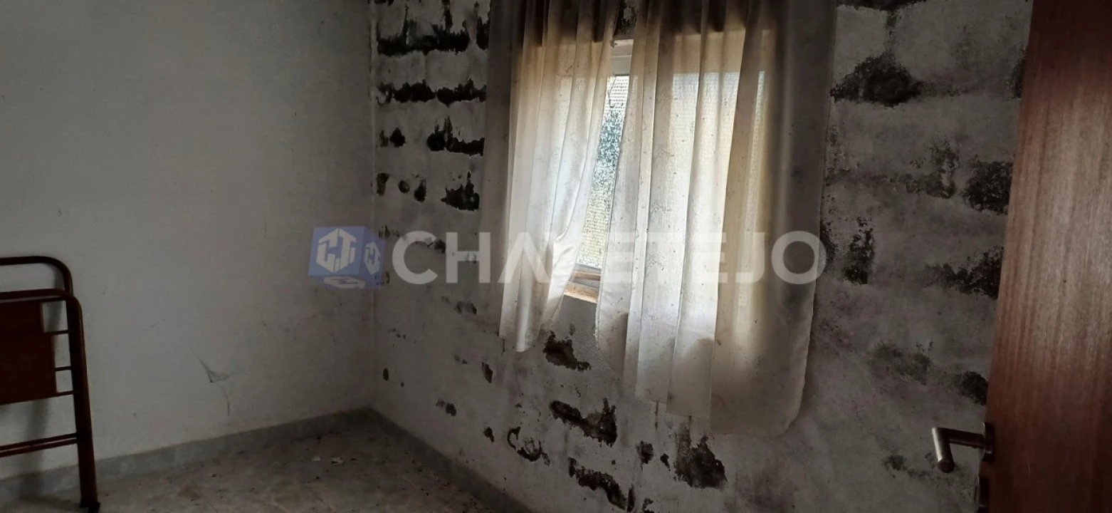 Moradia T4 para Venda em Cernache do Bonjardim, Nesperal e Palhais Foto 17