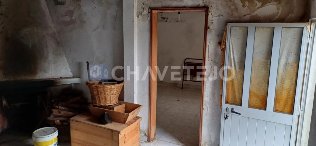 Moradia T4 para Venda em Cernache do Bonjardim, Nesperal e Palhais Foto 15