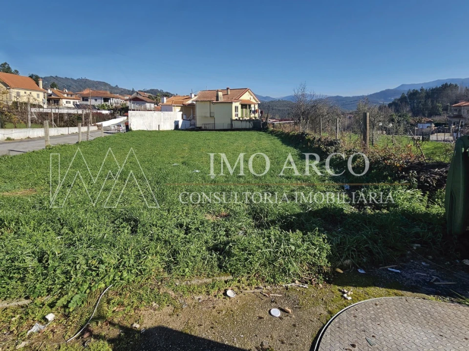 Terreno para Venda em Arco de Baúlhe e Vila Nune Foto 4