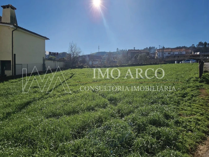 Terreno para Venda em Arco de Baúlhe e Vila Nune Foto 9
