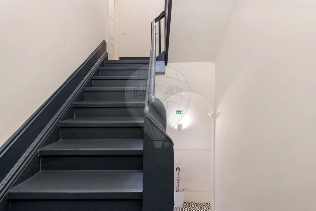 Apartamento para Venda em Cedofeita, Santo Ildefonso, Sé, Miragaia, São Nicolau e Vitória Foto 2