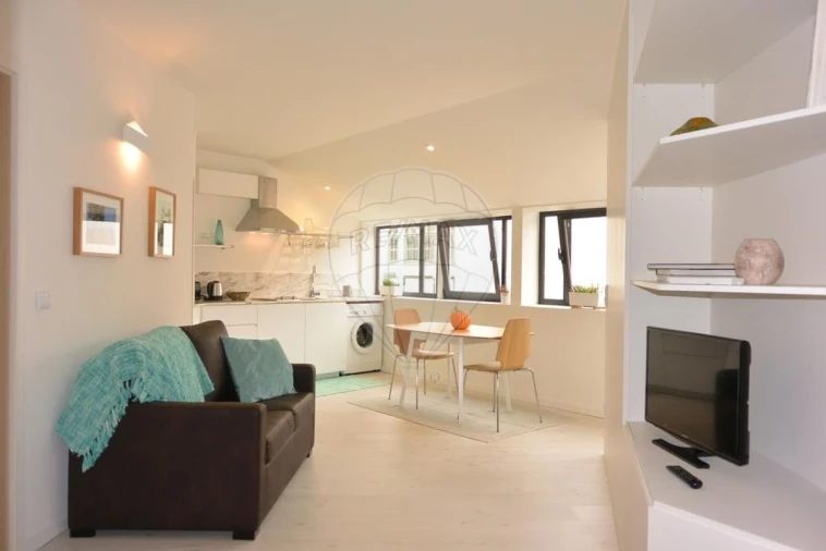 Apartamento para Venda em Cedofeita, Santo Ildefonso, Sé, Miragaia, São Nicolau e Vitória Foto 5