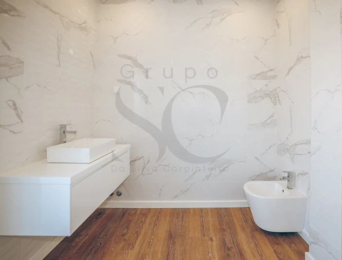 Moradia T4 para Venda em Charneca de Caparica e Sobreda Foto 37