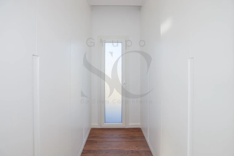 Moradia T4 para Venda em Charneca de Caparica e Sobreda Foto 24