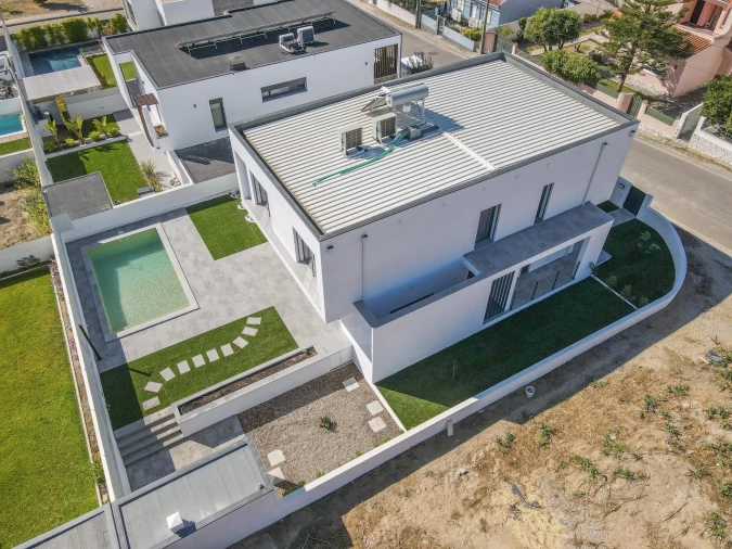 Moradia T4 para Venda em Charneca de Caparica e Sobreda Foto 45