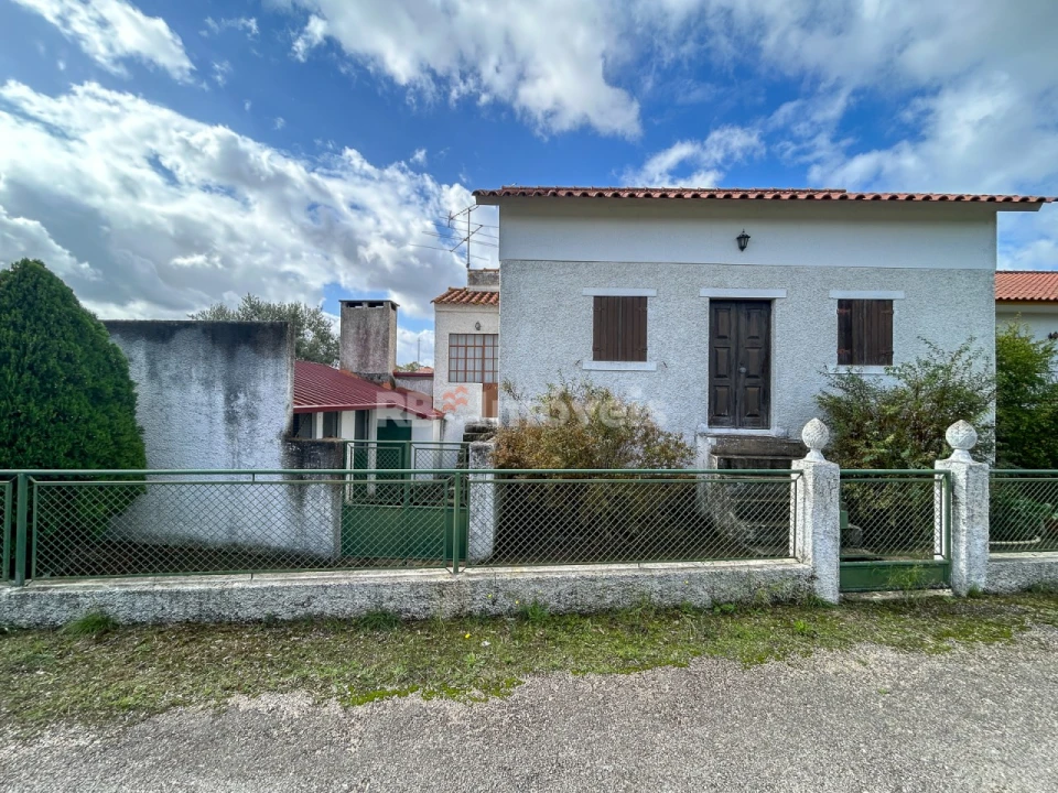 Moradia T2 para Venda em Madalena e Beselga Foto 2