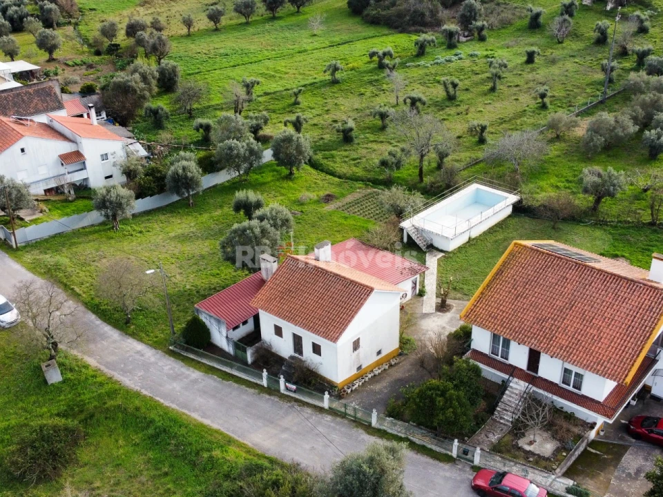 Moradia T2 para Venda em Madalena e Beselga Foto 3