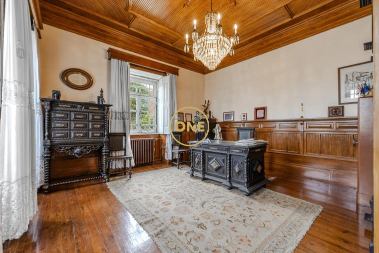 Moradia T5 para Venda em Bougado (São Martinho e Santiago) Foto 18