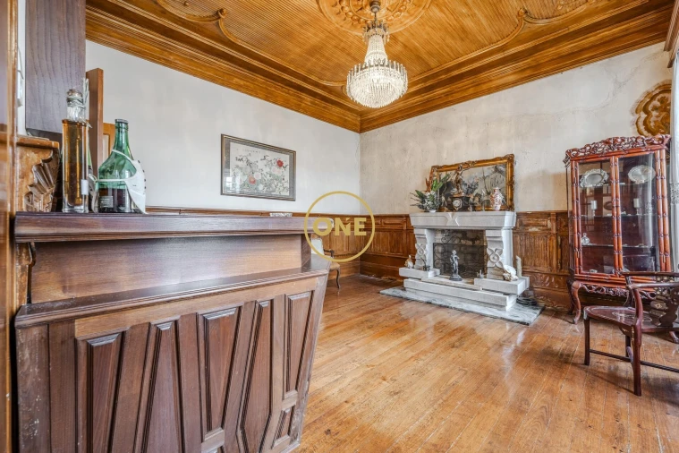 Moradia T5 para Venda em Bougado (São Martinho e Santiago) Foto 16