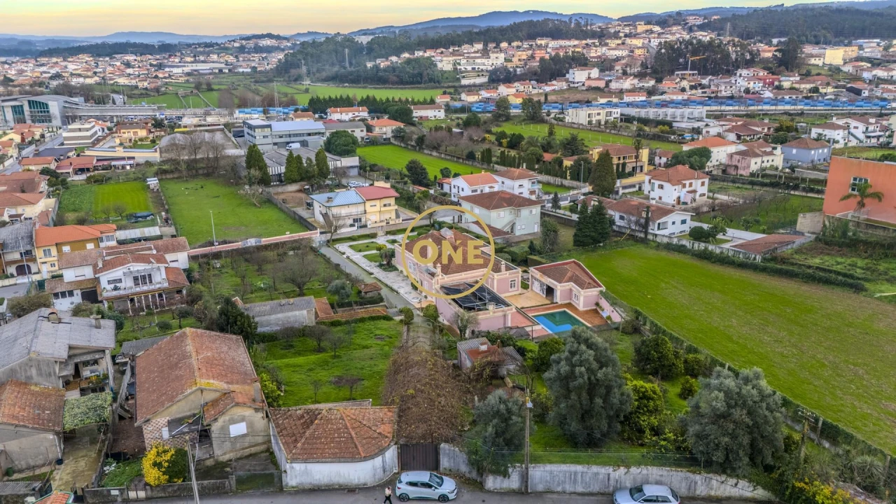 Moradia T5 para Venda em Bougado (São Martinho e Santiago) Foto 45