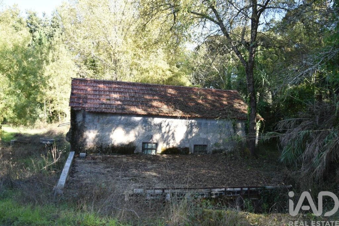 Moradia T1 para Venda em Urqueira Foto 10