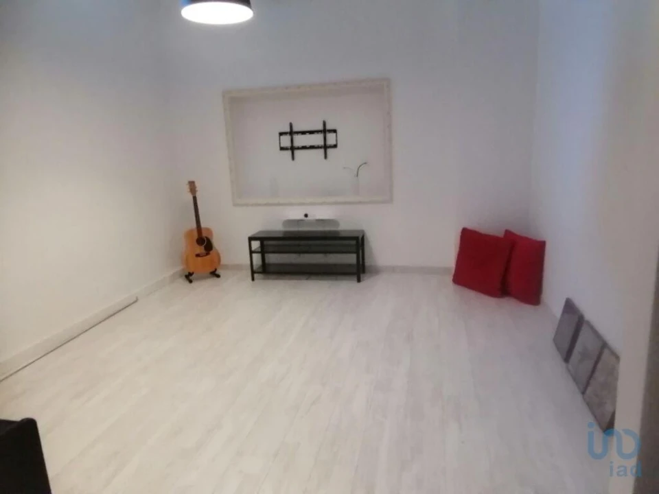 Moradia T4 para Venda em Venda do Pinheiro e Santo Estêvão das Galés Foto 9