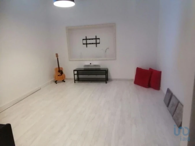 Moradia T4 para Venda em Venda do Pinheiro e Santo Estêvão das Galés Foto 9