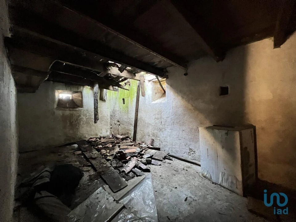 Moradia T1 para Venda em Gandaras Foto 6