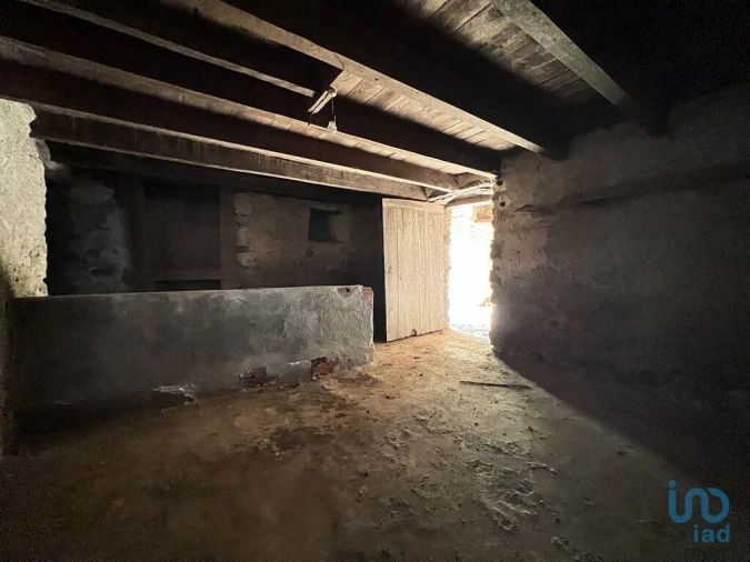 Moradia T1 para Venda em Gandaras Foto 5