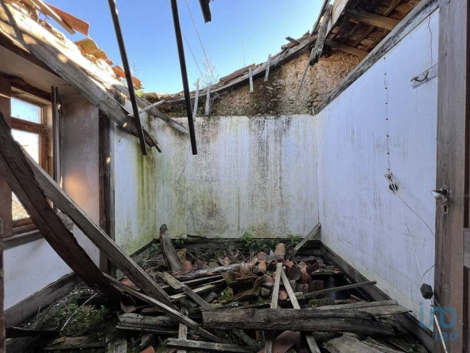 Moradia T1 para Venda em Gandaras Foto 15