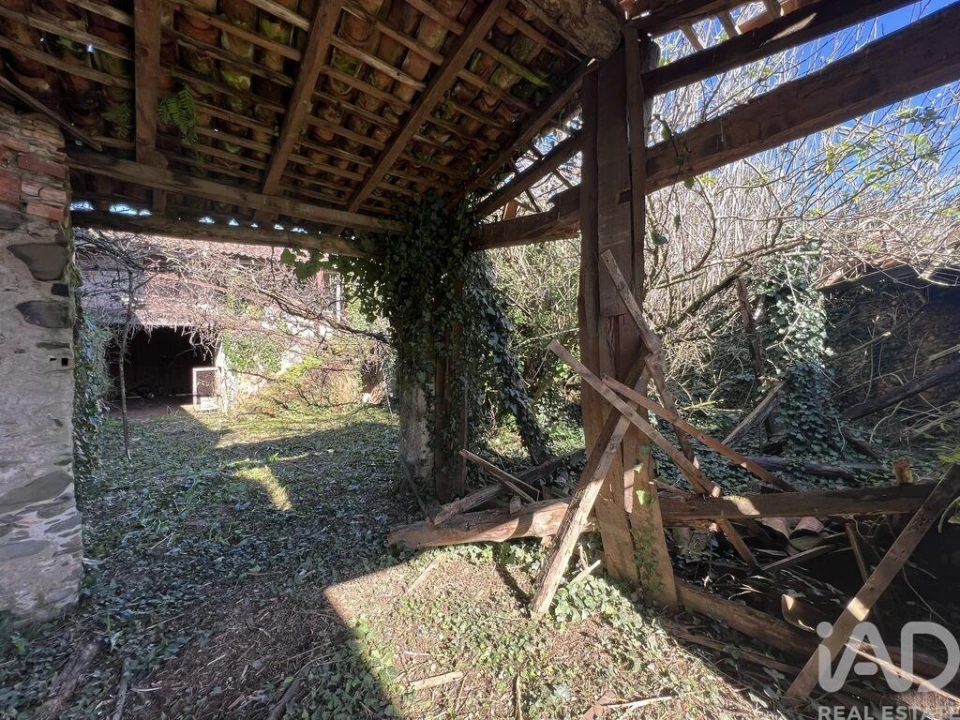 Moradia T1 para Venda em Gandaras Foto 19