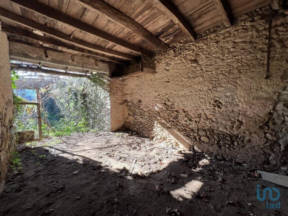 Moradia T1 para Venda em Gandaras Foto 10