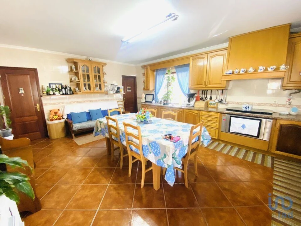 Moradia T5 para Venda em Covas Foto 12