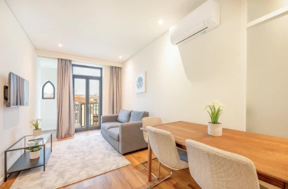 Apartamento T2 para Venda em Cedofeita, Santo Ildefonso, Sé, Miragaia, São Nicolau e Vitória