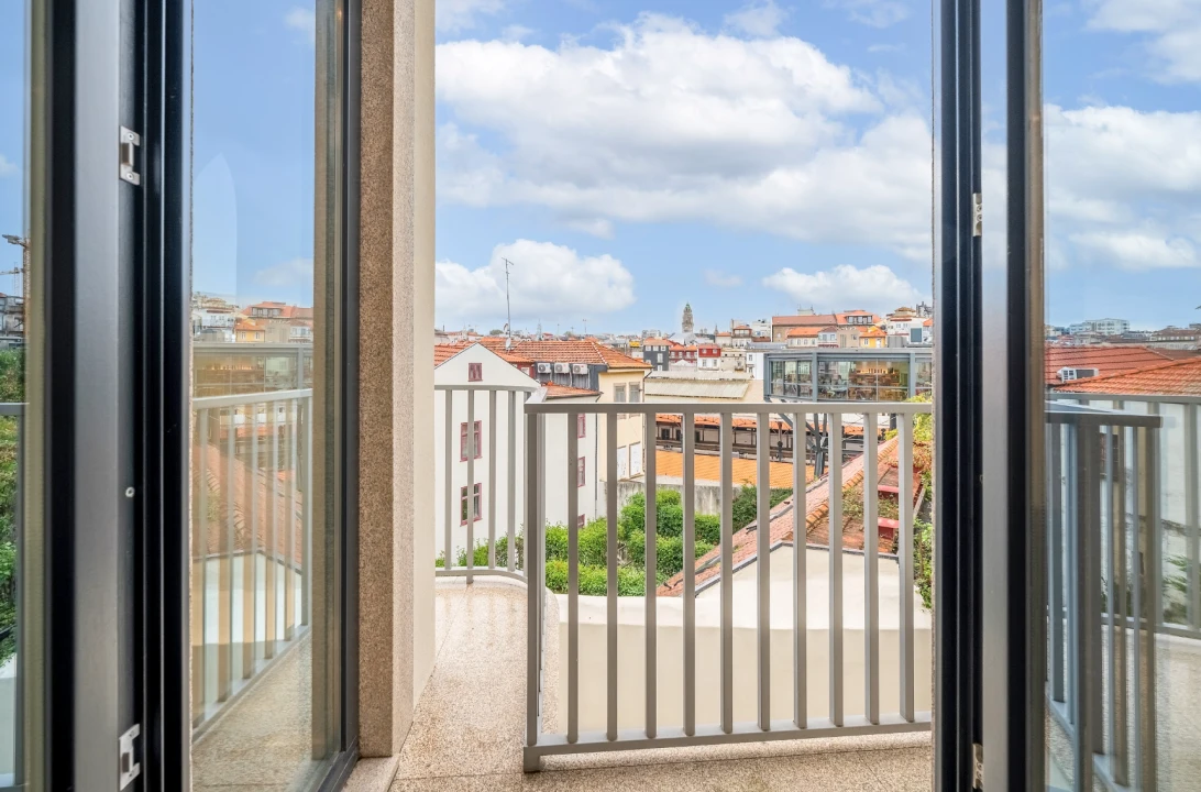 Apartamento T2 para Venda em Cedofeita, Santo Ildefonso, Sé, Miragaia, São Nicolau e Vitória Foto 1