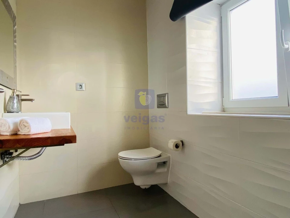 Moradia T6 para Venda em Gaeiras Foto 33