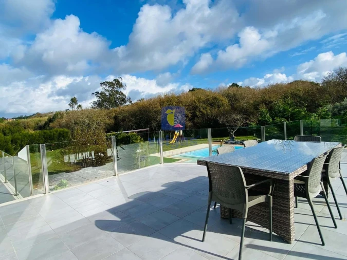 Moradia T6 para Venda em Gaeiras Foto 37