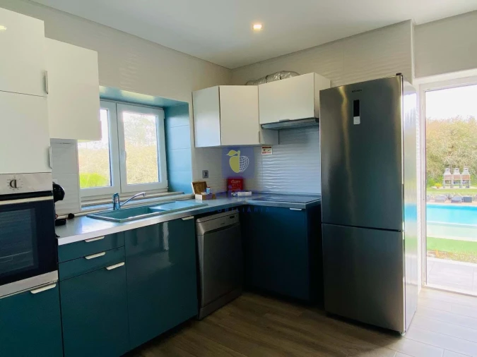 Moradia T6 para Venda em Gaeiras Foto 26