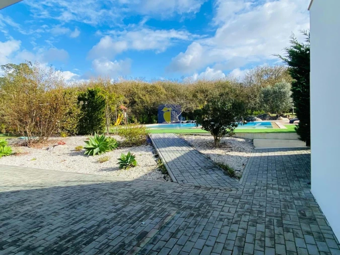 Moradia T6 para Venda em Gaeiras Foto 17