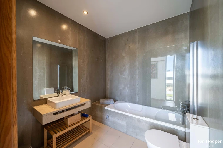 Moradia T3 para Venda em Bordeira Foto 18