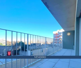 Apartamento T1 para Venda em Paranhos