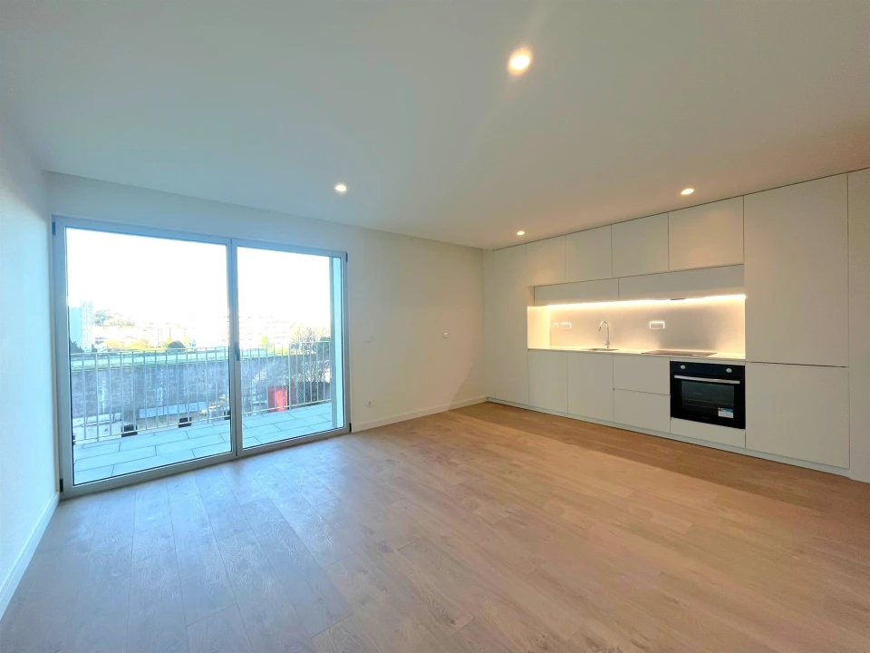 Apartamento T1 para Venda em Paranhos Foto 18