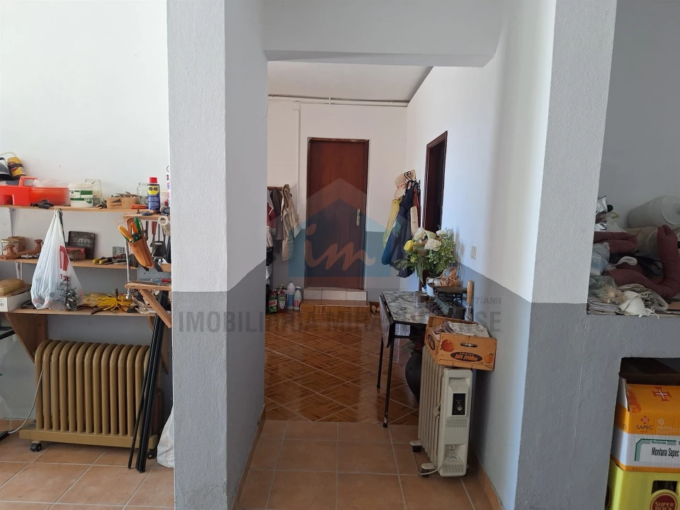 Moradia T4 para Venda em Aguieiras Foto 25