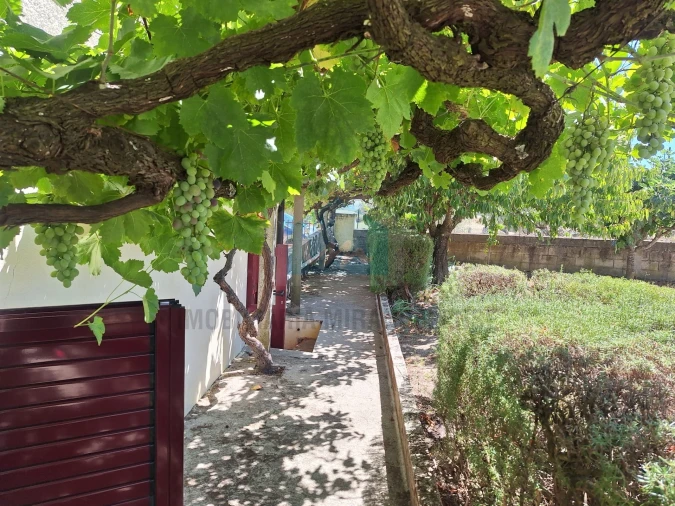 Moradia T4 para Venda em Aguieiras Foto 31