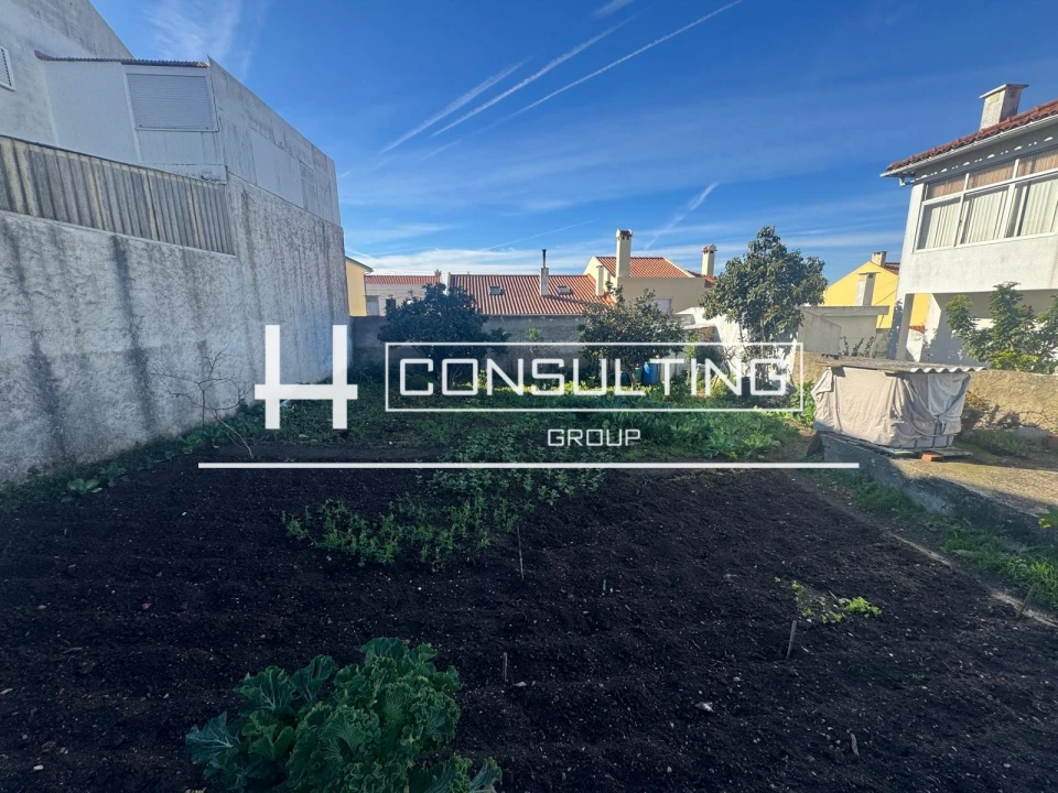 Terreno para Venda em Ramada e Caneças Foto 1