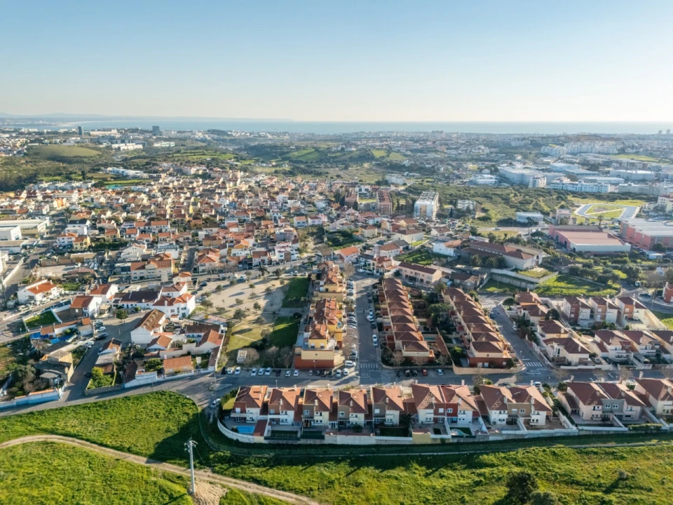 Moradia T5 para Venda em São Domingos de Rana Foto 29