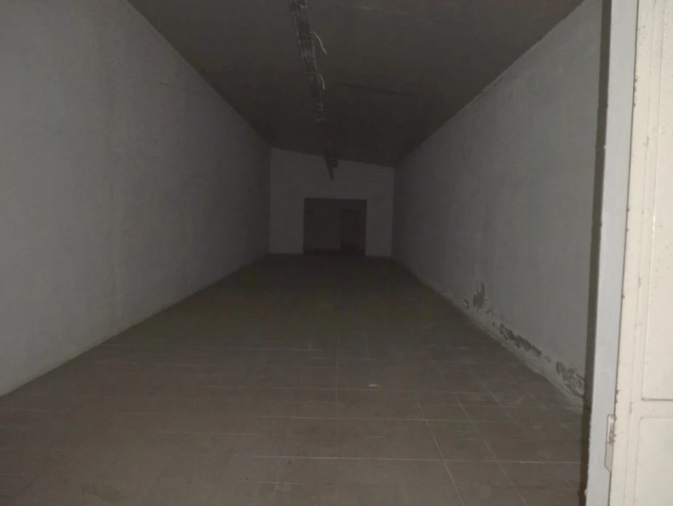 Armazém para Venda em Escapães Foto 26