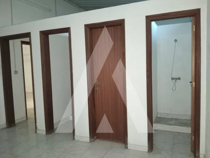 Armazém para Venda em Escapães Foto 19