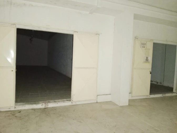 Armazém para Venda em Escapães Foto 25